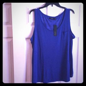 Fashionable tank with pocket